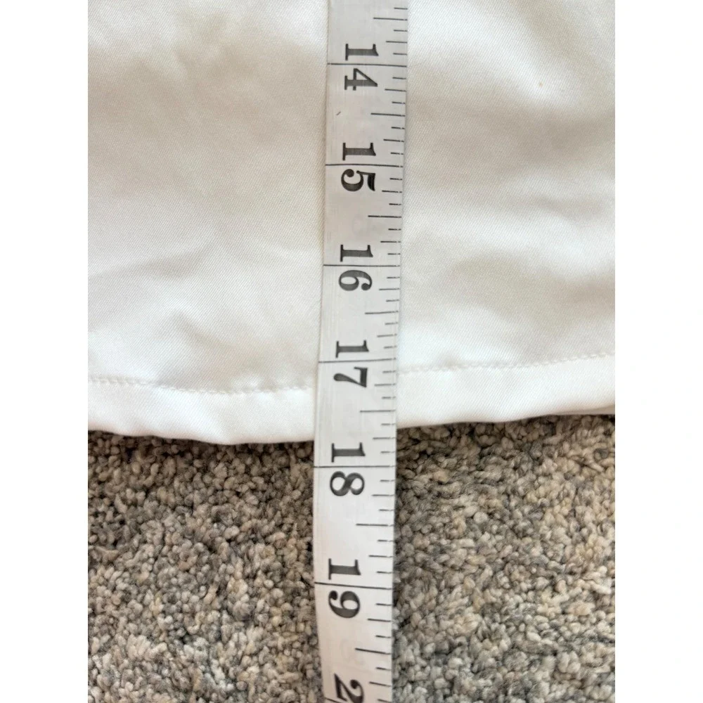 Under Armour Womens White Performance Golf Skort Size 8 Activewear Skirt